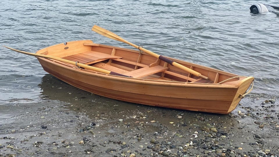 Forest workers will patrol with new boats to deal with smugglers in ramnagar