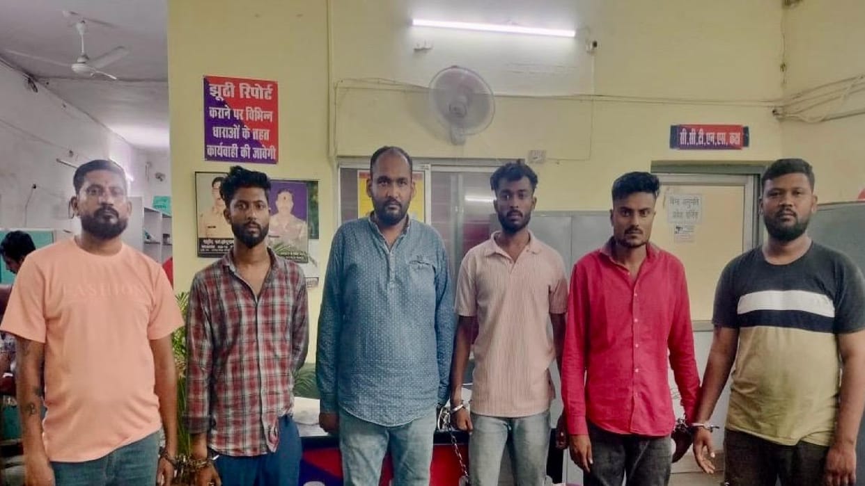Police arrested six accused who threatened to kill and prevent them from testifying in court Raipur