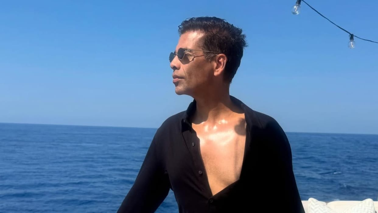 karan johar cryptic post says kirdaron ko zaroori hai ek emotional jod aur apni duaon mein humesha yaad rakhna