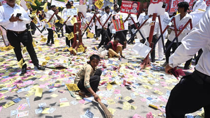 Kanpur: 74.1 percent voting in Lawyers Association elections,ballot boxes sealed under supervision of officers