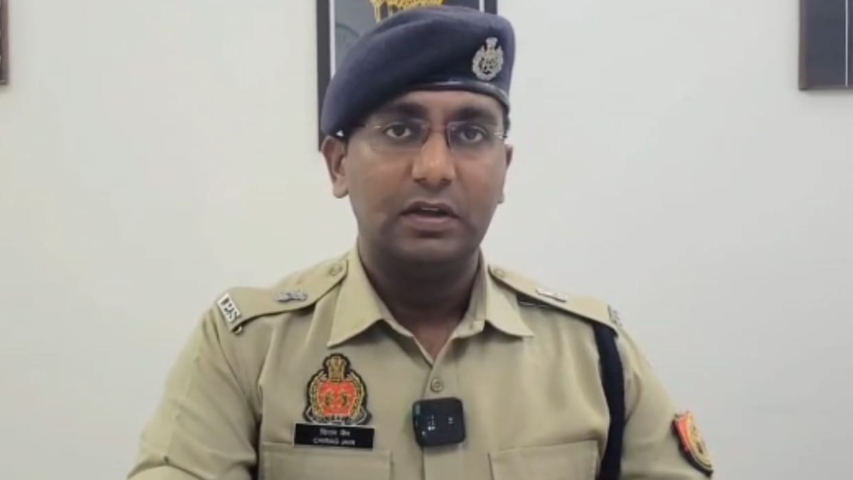 Demand for arrest of accused in case of indecent comment on SP supremo Akhilesh Yadav in Azamgarh