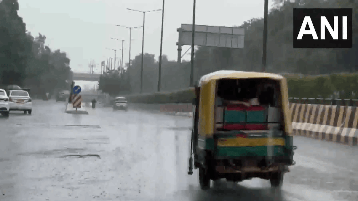 Rain in Delhi NCR weather became pleasant again due to heavy rain