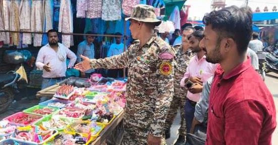 Municipal corporation strict on encroachment during festive season