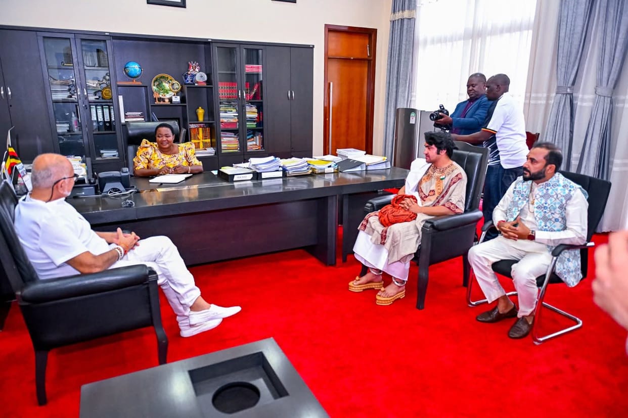 Pandit Dhirendra Krishna Shastri met the Prime Minister of Uganda Robina Nabbanja