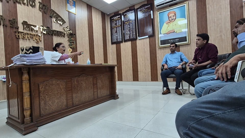 Saharanpur: 'My brother is MLA, I will organize a protest', Clash between surgeon and chief superintendent