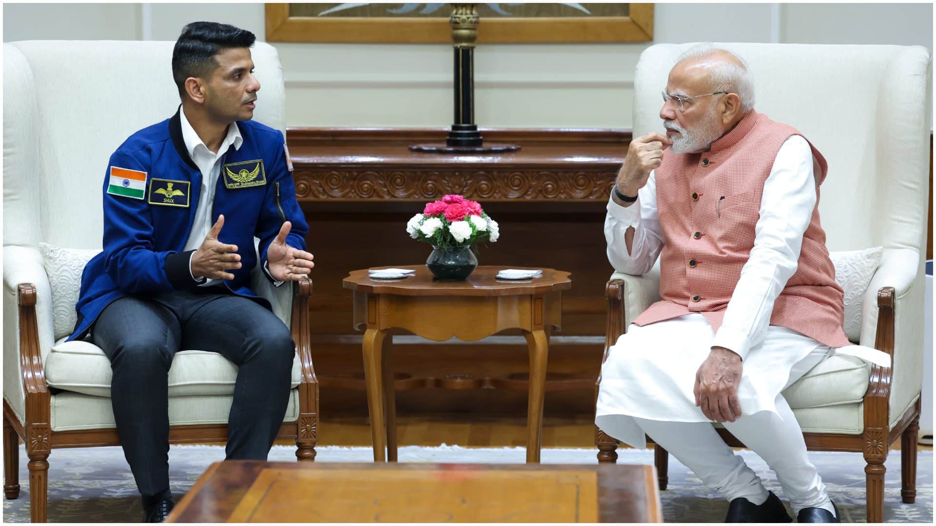 Prime Minister Narendra Modi wonderful conversation with Shubhanshu Shukla Do watch