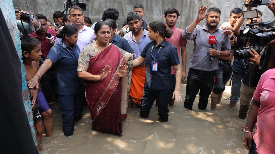 CM inspected flood management and administrative preparations said no need to worry we are with you in Delhi