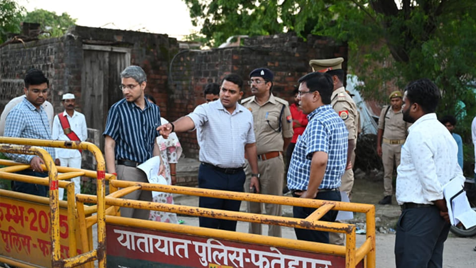 Fatehpur: Amidst the dispute over religious place, VHP's Dharm Yatra increased problems of the administration
