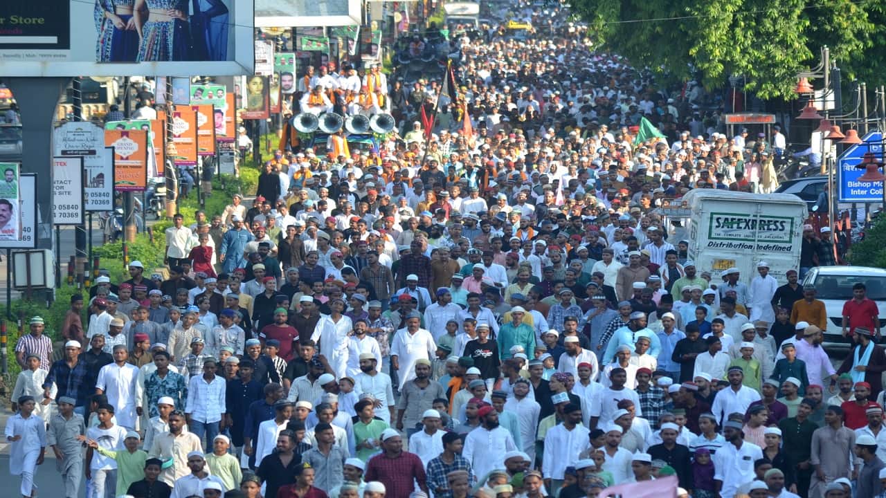 Ala Hazrat Qul Shareef today lakhs of pilgrims gathered in Urs e Razvi Bareilly