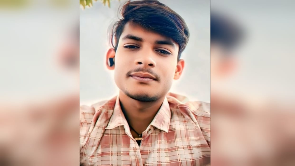 A young man was murdered with a sharp weapon in a love affair