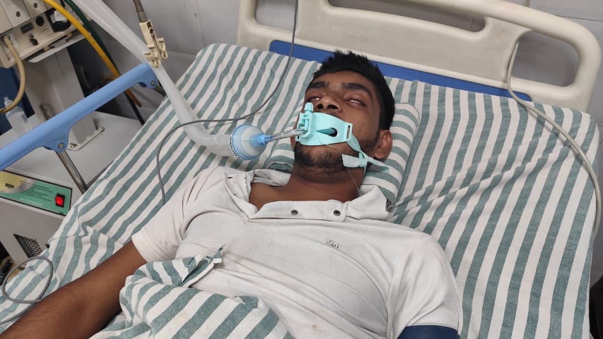 Meerut: Youth Attempts Suicide After Beating, Dial-112 Cop Breaks Wall and Saves Life with CPR
