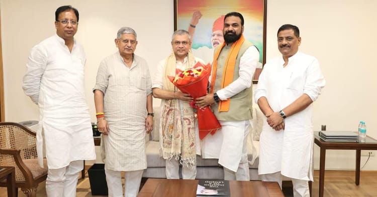 Bihar: दिवाली-छठ के दौरान बिहार के लिए चलेंगी 12000 ट्रेनें; वंदे भारत, अमृत भारत भी लिस्ट में हैं शामिल