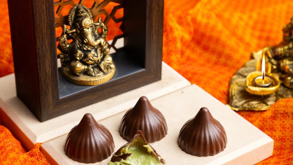 Ganesh Chaturthi 2025 Easy Recipe to Make Delicious Chocolate Modak at Home
