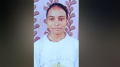 Father Killed His Daughter By Stabbing Her 13 Times With An Axe Due To A  Love Affair In Firozabad - Amar Ujala Hindi News Live - Up:गर्दन पर छह...  शरीर पर सात