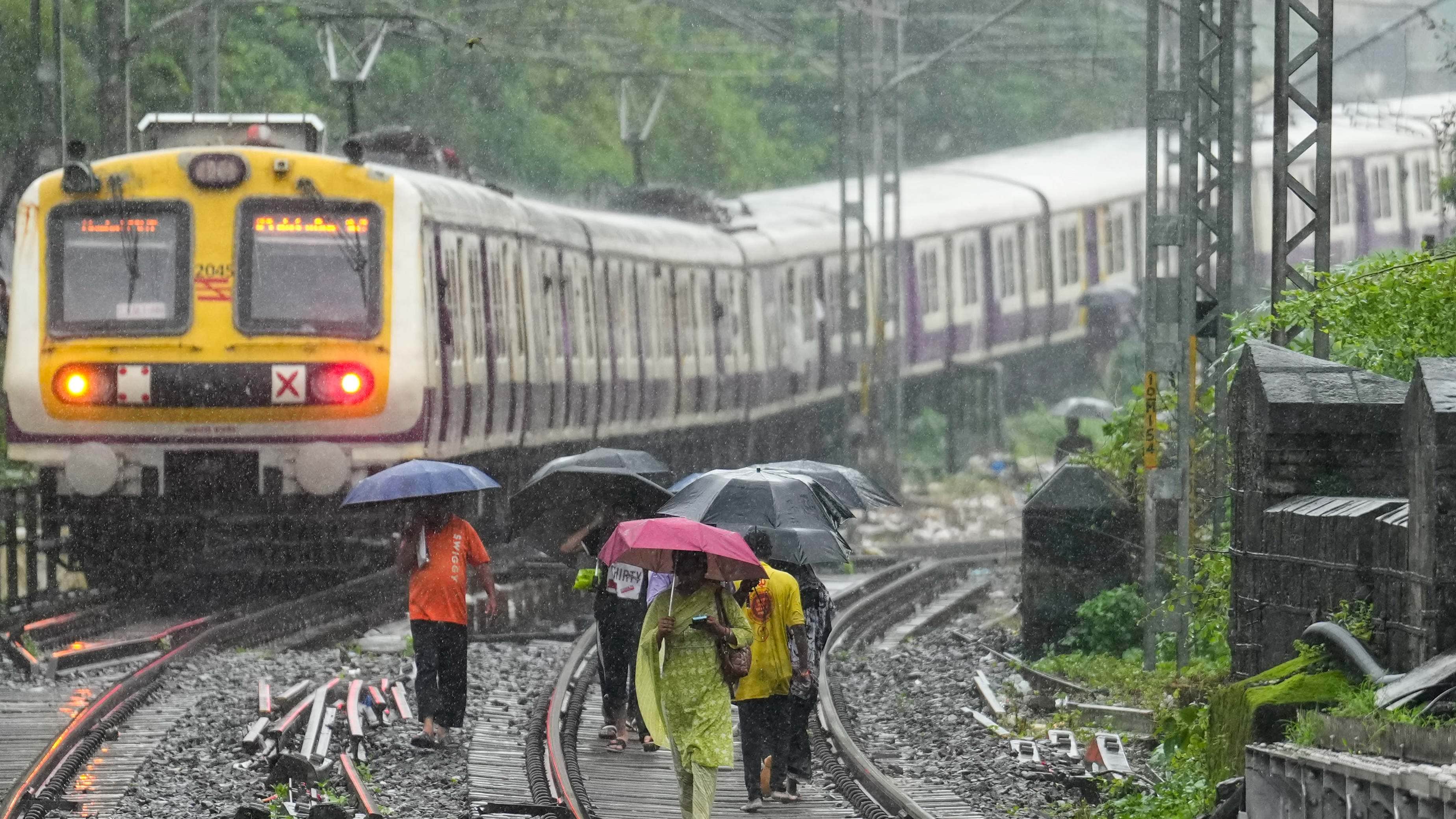 Maharashtra floods dams water level surging Mumbai waterlogging Hasnal People says disaster like never before