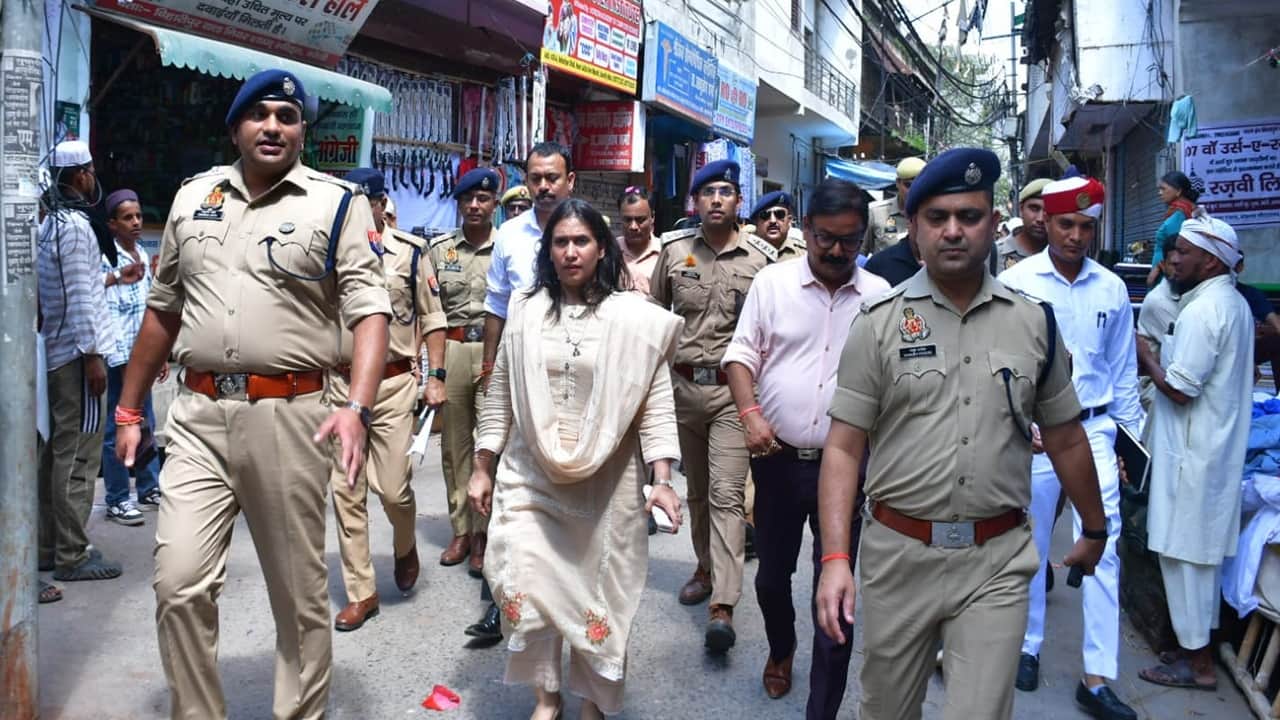 Ala Hazrat Qul Shareef today lakhs of pilgrims gathered in Urs e Razvi Bareilly