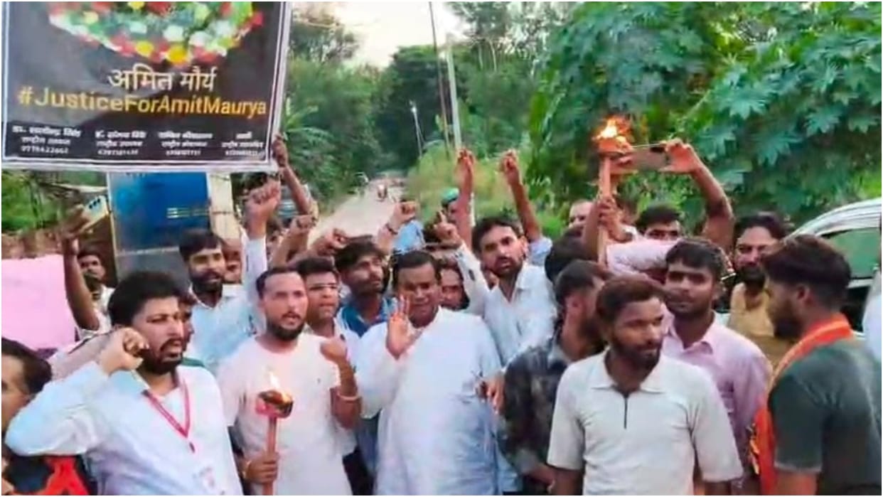 Bhim Army workers protest against Uttarakhand CM BJP MLA seen together video goes viral in Bareilly