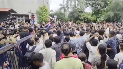 10th class student murdered 8th class student in Ahmedabad, ruckus in the school