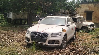 On the indication of block pramukh Sushil, the car used in the incident was recovered