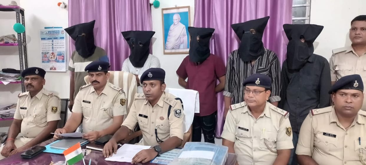 Bihar News brutal Crime News major action in tattoo artist Piyush murder case Siwan Police Have Arrested 5 acc
