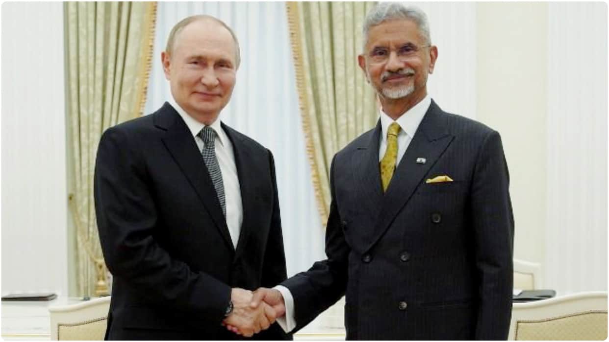 Moscow: Indian EAM S Jaishankar meets Russian President Vladimir Putin