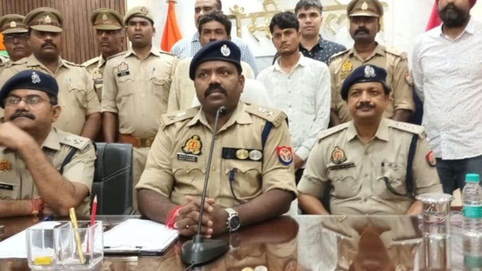 Jhansi Murder Case former village head had made a deal to chop his girlfriend into pieces for Rs one lakh