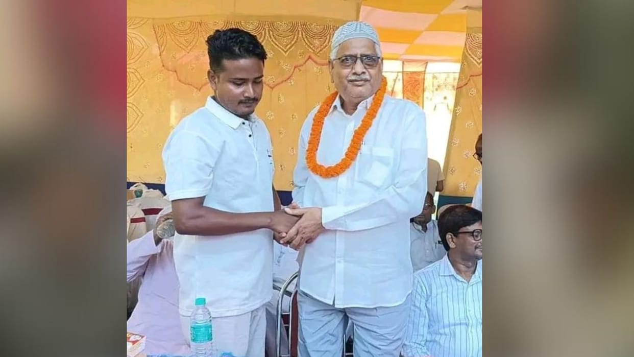 Bihar elections: RJD district president and former MLA Kamrul Hoda resigned from Kishanganj