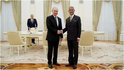Moscow: Indian EAM S Jaishankar meets Russian President Vladimir Putin