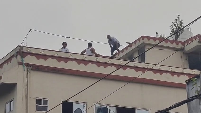Bihar News NIA raids house of stall operator Raju Rai at Dak Bungalow Road in Hajipur