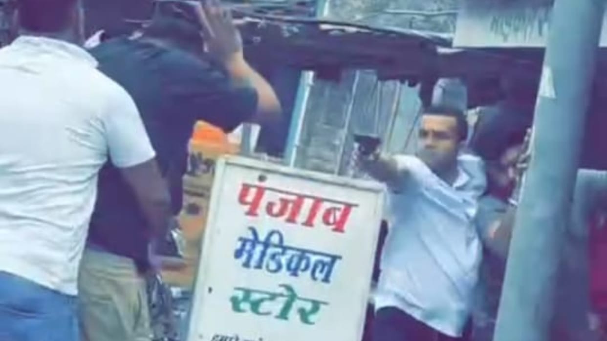 Nainital police caught the criminals in a filmy style in Lakhimpur Kheri