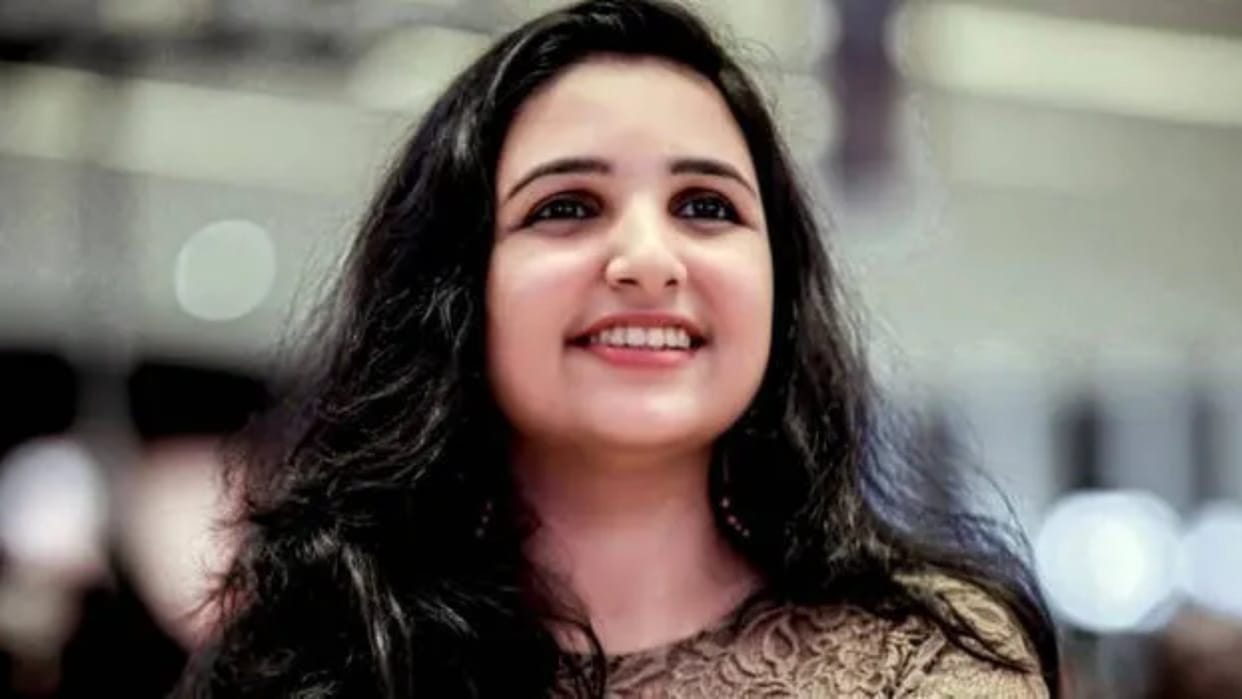Malayalam actress Rini Ann George claims that she got inappropriate message by youth leader