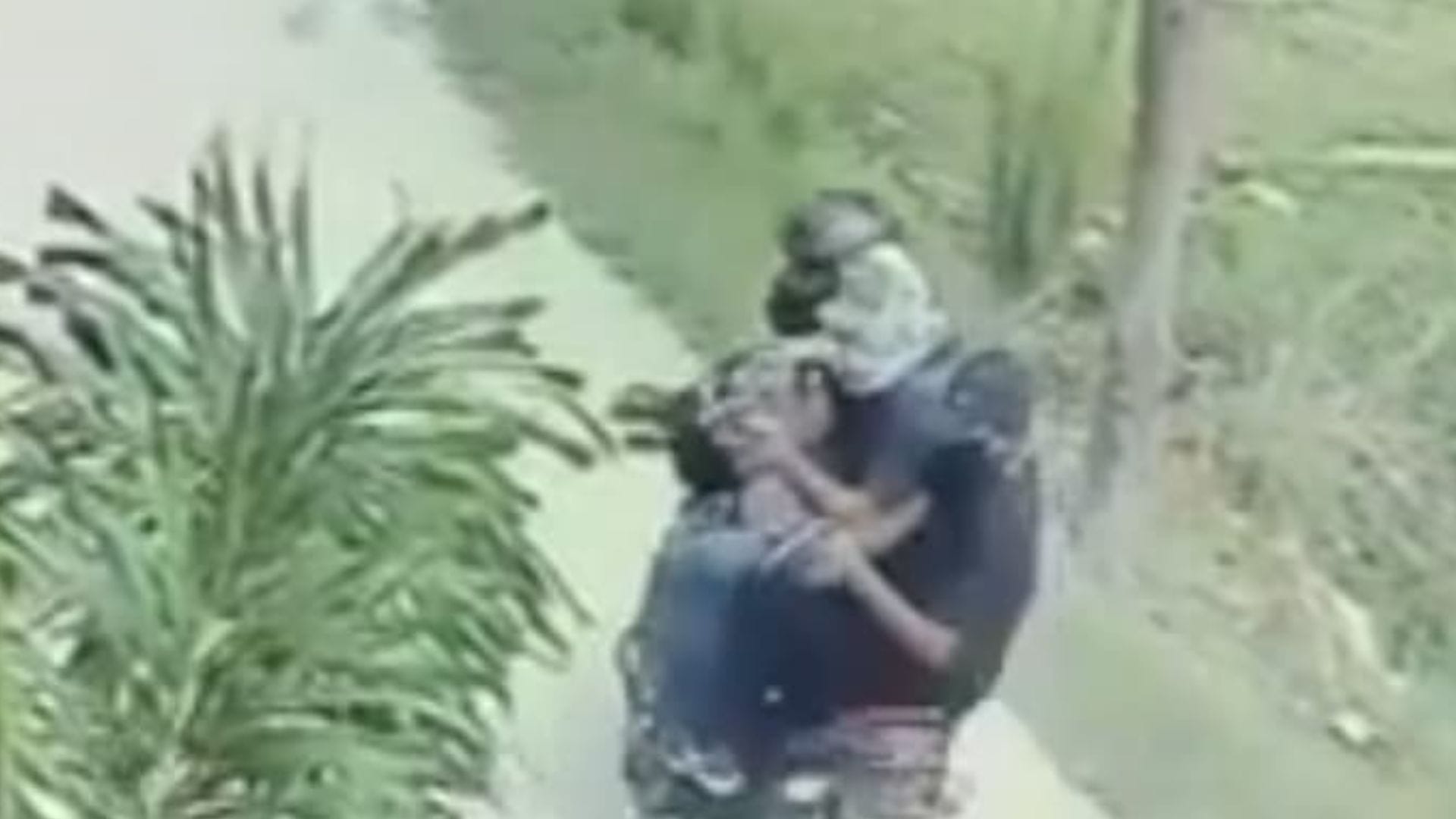 Varanasi Colonizer murder in his own colony miscreants fired three bullets from one meter away