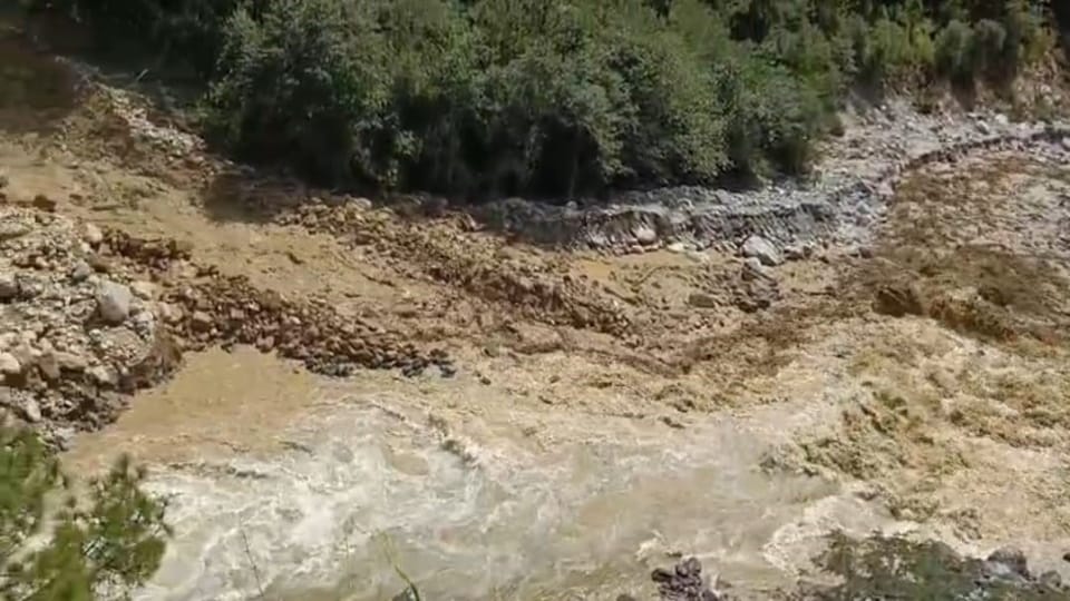 Uttarkashi Disaster After Dharali now  situation in Syanachatti has worsened 300 People Escaped photos