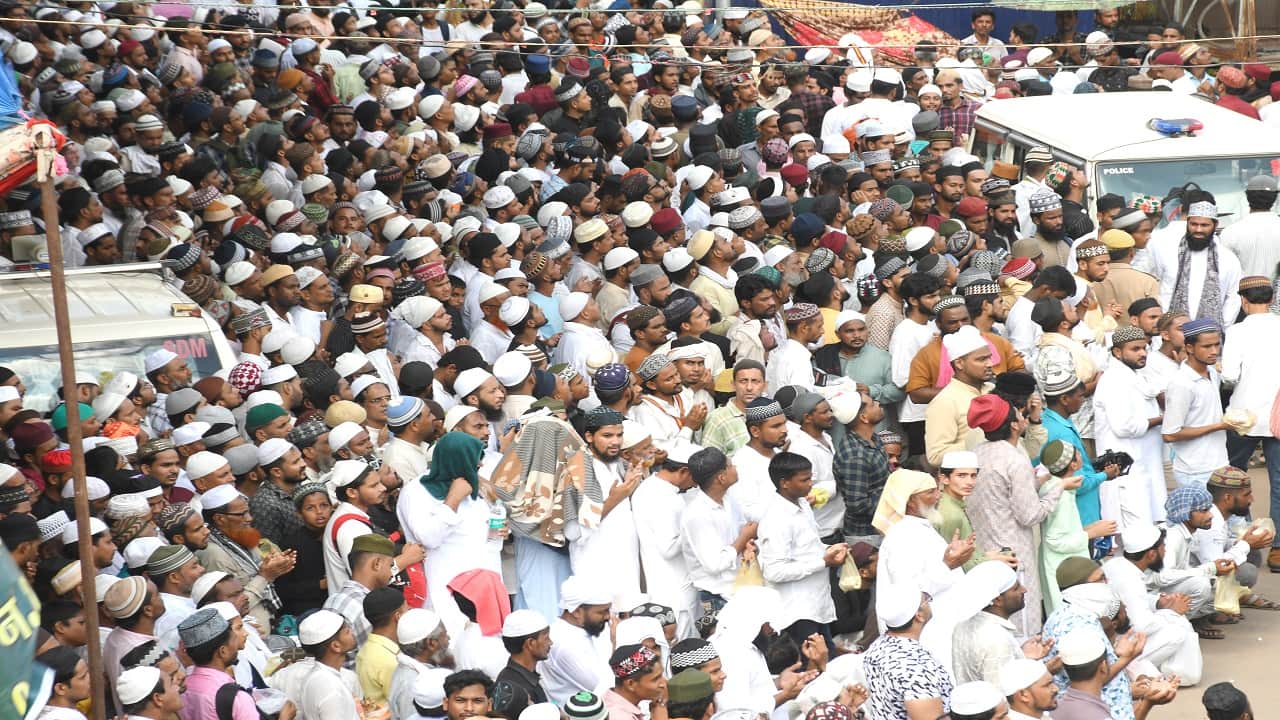 Peace will come to the world through Sufi Sunni ideology Ulema gave the message to the world in Urs-e-Rajavi