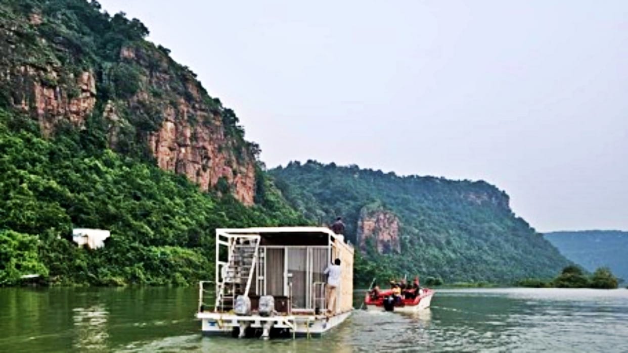Bihar News: Not Kashmir, now take Shikara ride in Kaimur; soon you will get gift of Sukoon Destination