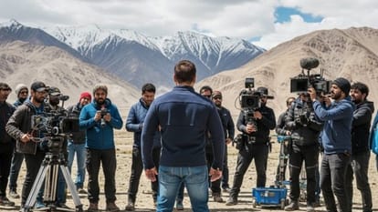 Battle of Galwan Shooting Begins Salman khan In Ladakh BTS Pic Goes Viral