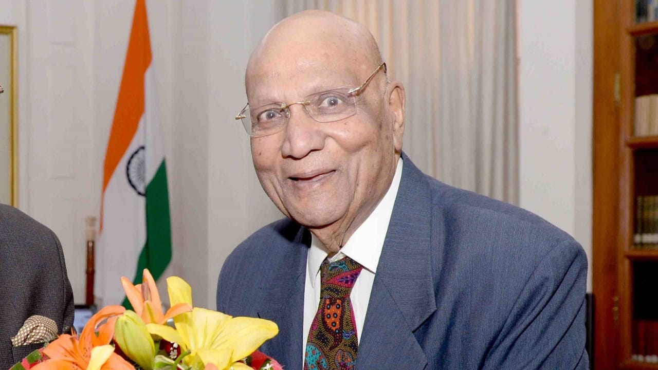 Lord Swaraj Paul legacy personal tragedy made strong philanthropy entrepreneurship father steel foundry