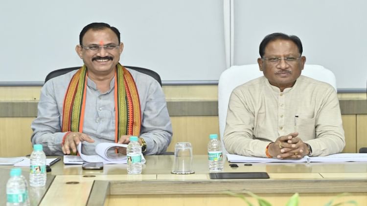 CG News: सीएम विष्णुदेव साय के निर्देश पर कैंसर अस्पताल का होगा उन्नयन, जनता को मिलेगी अत्याधुनिक सुविधा