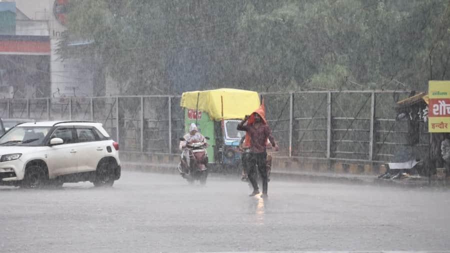 Indore News Rain Temperature Weather imd mausam meteorological