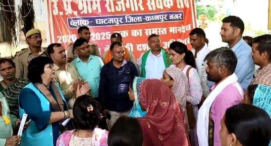 Kanpur Employment servants got assurance of justice told state minister that they are not getting honorarium