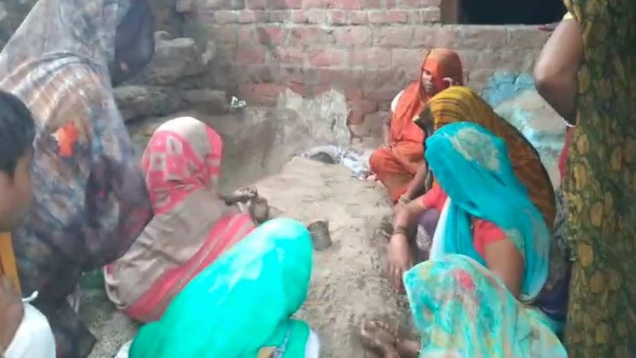 Family members buried the man in the soil after getting electrocuted in Pilibhit