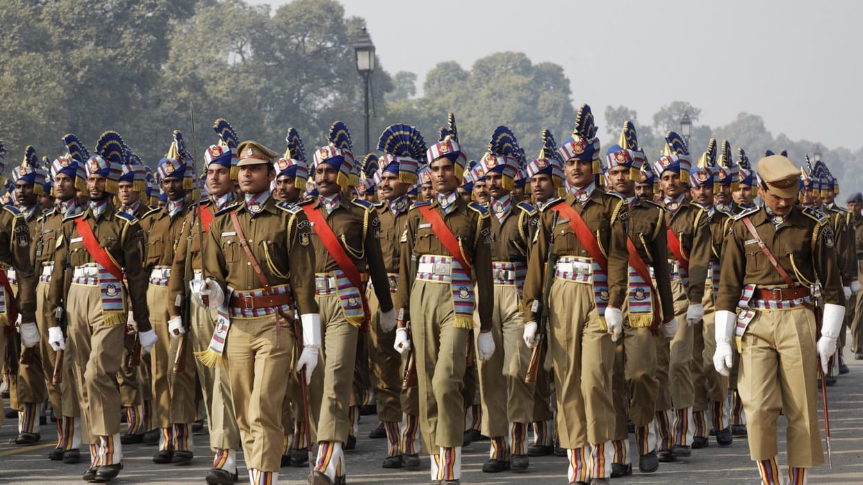 BSF Head Constable Recruitment 2025: Apply for 1121 RO/RM Vacancies, 10th/12th Passed Eligible