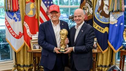 अमेरिका के राष्ट्रपति डोनाल्ड ट्रंप और फीफा अध्यक्ष जियानी इन्फेंटिनो