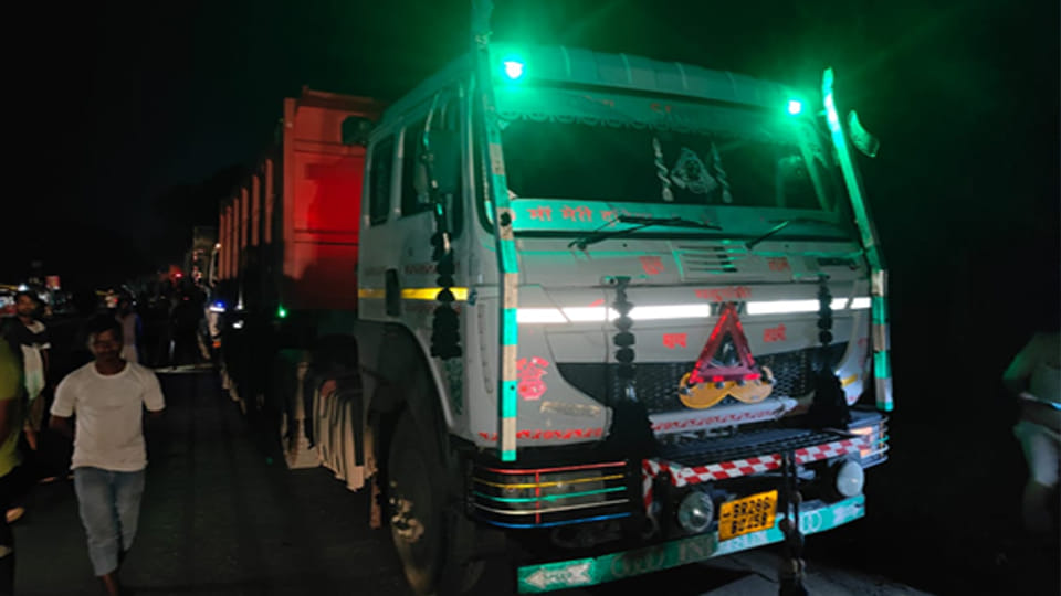 Banda: Bike rider farmer dies after being hit by trailer, dragged for 300 meters