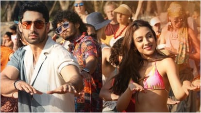 Badli Si Hawa Hai The First Song Of Aryan Khan First Show The Bads Of Bollywood Release