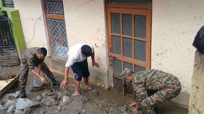 Chamoli Cloudburst people missing market destroyed by debris SDRF NDRF personnel deployed Watch Photos