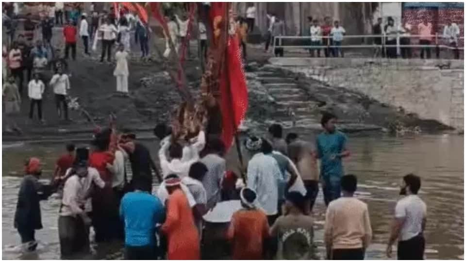 MP Bloody Tradition: more than 700 Injured in Gotmar Fair in Pandhurna 2 Critical