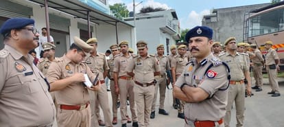 Communal Tension in Buxar Village Meerut: SSP Conducts Flag March After Clash