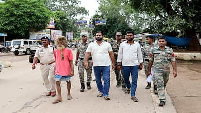 Ruckus created in Bhoramdev police station premises three accused arrested rally taken out in Kabirdham