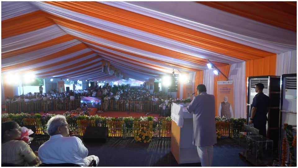 Nitin Gadkari Announces Tiger Corridor Linking Four National Parks in Madhya Pradesh